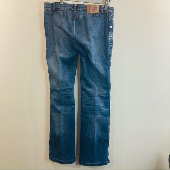 DOLCE & GABBANA Sz 32 Jean Button Side Seam Embellishment Wiskering Flare Jeans - Picture 12 of 16
